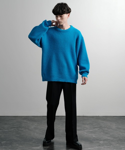 オーバーサイズフェザーヤーンクルーネックニット（ニット/セーター