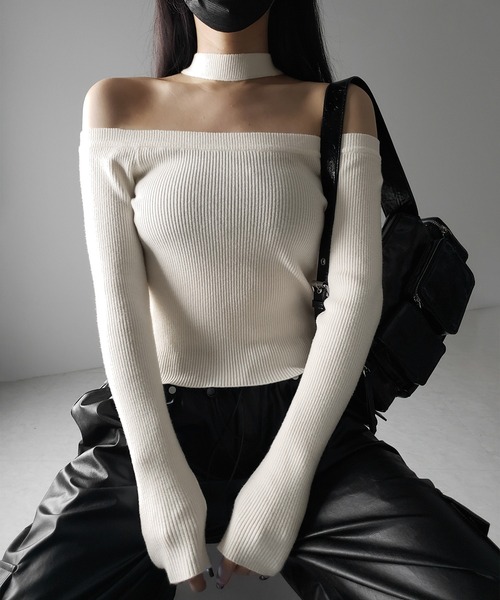 me+em select（ミームセレクト）の「※※【 ２color 】チョーカーオフショルリブニットトップス ／choker offshoulder lib knit tops（ニット/セーター・レディース・ブラック/アイボリー・FREE）」の18枚目の写真