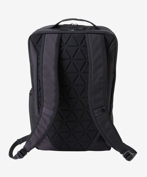 URBAN RESEARCH DOORS（アーバンリサーチドアーズ）の「THE NORTH FACE　Shuttle Daypack（バックパック/リュック・メンズ・ブラック・ONE）」の2枚目の写真