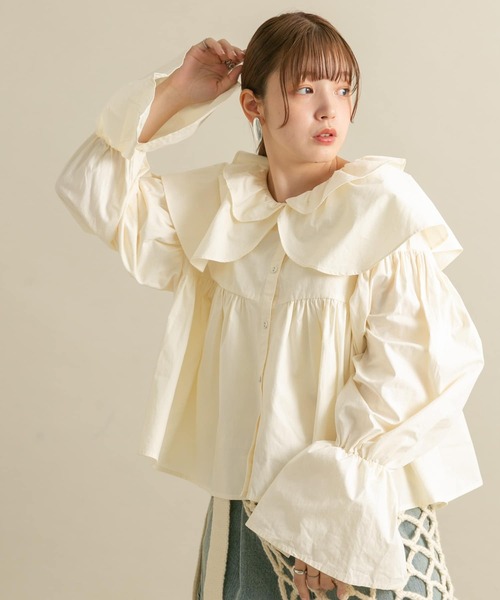 KBF（ケイビーエフ）の「ダブルフリルカラーブラウス（シャツ/ブラウス・レディース・アイボリー/イエロー/グレー系その他・ONE）」の4枚目の写真