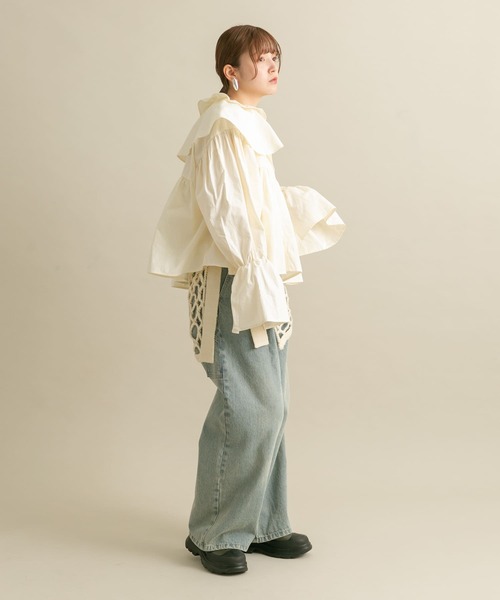 KBF（ケイビーエフ）の「ダブルフリルカラーブラウス（シャツ/ブラウス・レディース・アイボリー/イエロー/グレー系その他・ONE）」の11枚目の写真