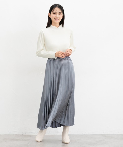 Honeys(ハニーズ)の「【ハニぽか】あったかメローハイネック(Tシャツ/カットソー・レディース・ピンク/ミント/オフホワイト/ライトイエロー/ブラック/グレイッシュベージュ/アイボリー/スミクロ/サックスブルー・S/M/L/LL)」の11枚目の写真