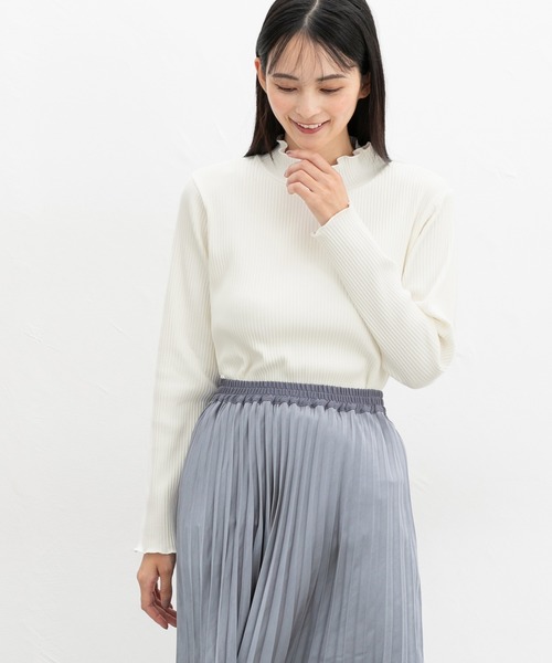 Honeys(ハニーズ)の「【ハニぽか】あったかメローハイネック(Tシャツ/カットソー・レディース・ピンク/ミント/オフホワイト/ライトイエロー/ブラック/グレイッシュベージュ/アイボリー/スミクロ/サックスブルー・S/M/L/LL)」の12枚目の写真