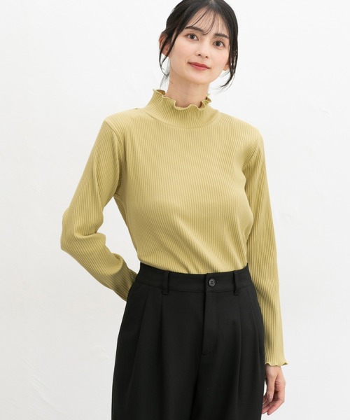 Honeys(ハニーズ)の「【ハニぽか】あったかメローハイネック(Tシャツ/カットソー・レディース・ピンク/ミント/オフホワイト/ライトイエロー/ブラック/グレイッシュベージュ/アイボリー/スミクロ/サックスブルー・S/M/L/LL)」の20枚目の写真