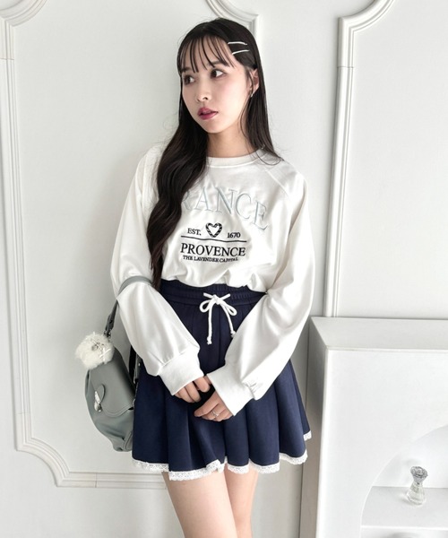 Loueme(ルエム)の「スウェットプリーツミニスカート(スカート・レディース・ネイビー/グレー・FREE)」の8枚目の写真