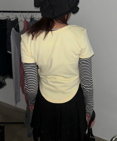 SHAGGIE（シャギー）の「Uネックラインストーン半袖Tシャツ（Tシャツ/カットソー・レディース・ホワイト/ブラック/イエロー・FREE）」の5枚目の写真