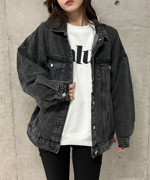 GLAMOROUS JANE（グラマラスジェーン）の「ビックシルエットデニムジャケット（デニムジャケット・レディース・ブラック/ブルー・FREE）」の4枚目の写真