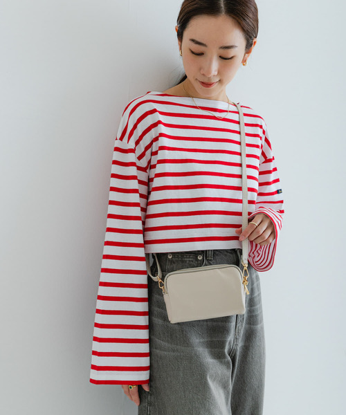 URBAN RESEARCH（アーバンリサーチ）の「レザースクエアミニ