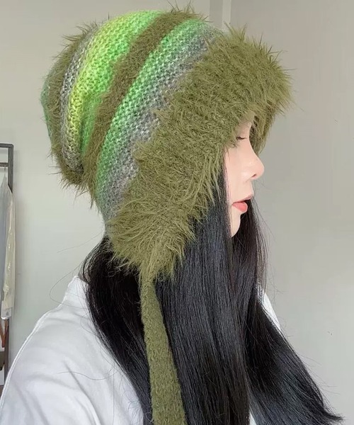 DAY CLOSET(デイ クローゼット)の「レディース イヤーマフ風グラデミックスシャギーニットキャップ バラボネット 耳当て(ニットキャップ/ビーニー・レディース・ブラウン/ピンク/グリーン/グレー/ブルー・ONE SIZE)」の3枚目の写真