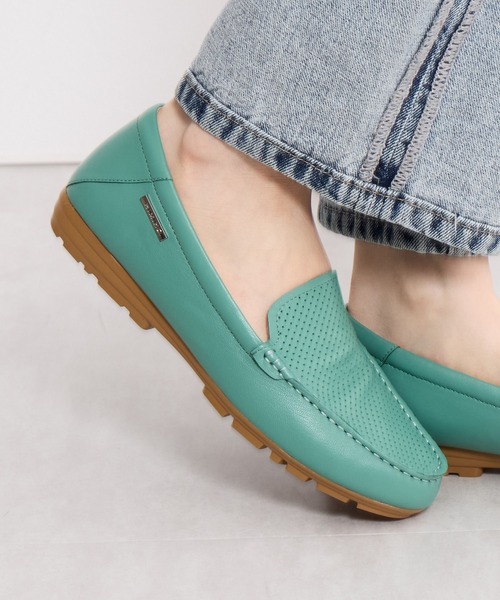 HIMIKO（ヒミコ）の「【HIMIKO】パンチングレザーモカシン/651114（モカシン/デッキシューズ・レディース・ブラック/ブラウン/シルバー/グリーン・25.0cm/24.0cm/22.0cm/26.0cm/25.5cm/23.0cm/22.5cm/21.5cm/26.5cm/24.5cm/23.5cm）」の15枚目の写真