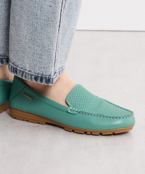 HIMIKO（ヒミコ）の「【HIMIKO】パンチングレザーモカシン/651114（モカシン/デッキシューズ・レディース・ブラック/ブラウン/シルバー/グリーン・25.0cm/24.0cm/22.0cm/26.0cm/25.5cm/23.0cm/22.5cm/21.5cm/26.5cm/24.5cm/23.5cm）」の16枚目の写真