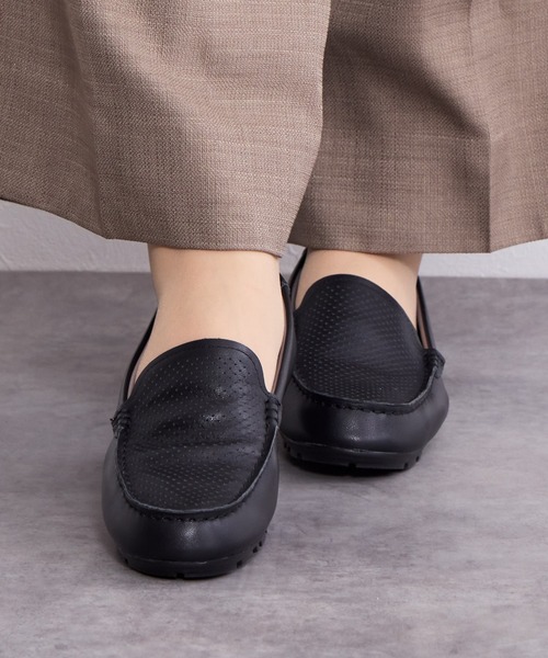 HIMIKO（ヒミコ）の「【HIMIKO】パンチングレザーモカシン/651114（モカシン/デッキシューズ・レディース・ブラック/ブラウン/シルバー/グリーン・25.0cm/24.0cm/22.0cm/26.0cm/25.5cm/23.0cm/22.5cm/21.5cm/26.5cm/24.5cm/23.5cm）」の9枚目の写真