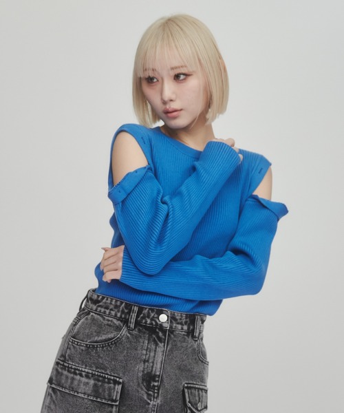 ENVYM（アンビー）の「マルチウェイリブニット（ニット/セーター・レディース・ホワイト/グレー/ブルー・FREE）」の5枚目の写真