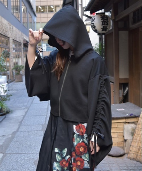 axes femme（アクシーズファム）の「ドロストスリーブパーカー（パーカー・レディース・ブラック/ネイビー・FREE）」の3枚目の写真