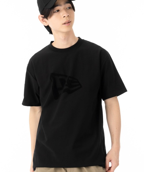 NEW ERA(ニューエラ)の「ニューエラ 半袖Tシャツ コットン ジャカードパイルフラッグロゴ(Tシャツ/カットソー・メンズ・ブラック/ホワイト・M/XXL/L/XL/S)」の1枚目の写真
