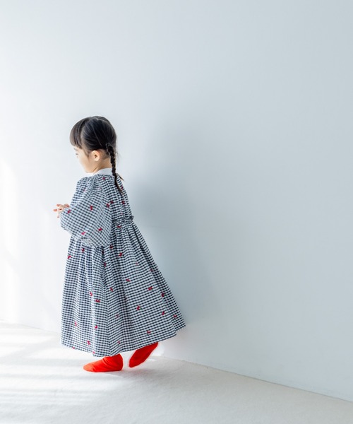 LOWRYS FARM（ローリーズファーム）の「チェリーシシュウワンピース　323727（ワンピース・キッズ・ブラック系その他/ブラック・110cm/120cm/130cm/140cm/150cm）」の18枚目の写真