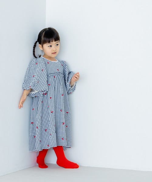 LOWRYS FARM（ローリーズファーム）の「チェリーシシュウワンピース　323727（ワンピース・キッズ・ブラック系その他/ブラック・110cm/120cm/130cm/140cm/150cm）」の19枚目の写真