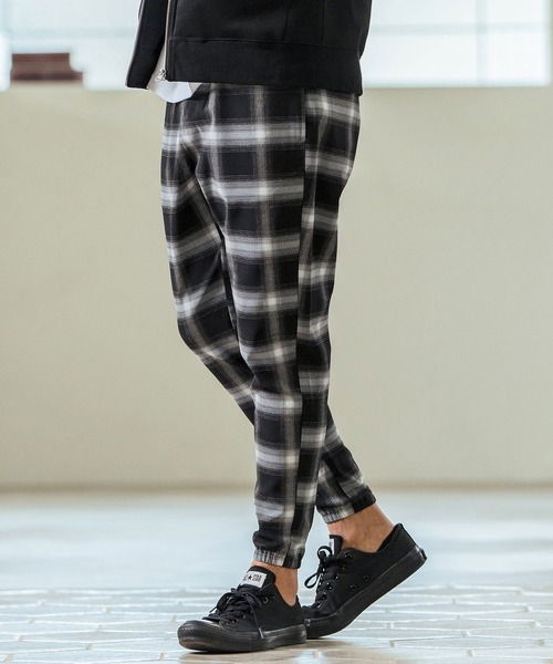 Magine(マージン)の「mp13233- Stretch Check Fabric Tapered Pants チェック柄テーパードパンツ(その他パンツ・メンズ・ベージュ/グレー/ブラック・44/46/48)」の6枚目の写真