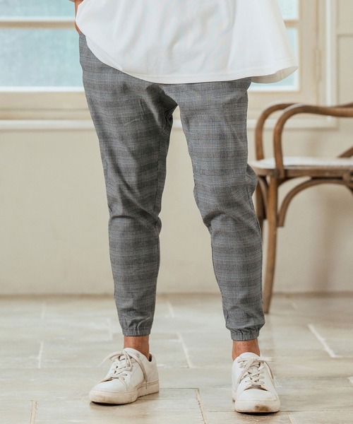 Magine(マージン)の「mp13233- Stretch Check Fabric Tapered Pants チェック柄テーパードパンツ(その他パンツ・メンズ・ベージュ/グレー/ブラック・44/46/48)」の16枚目の写真