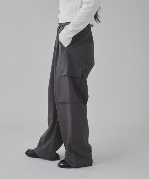 WEGO（ウィゴー）の「WEGO/イージーワイドカーゴスラックス（スラックス・メンズ・ブラック/ダークグレー/ライトベージュ/ブラック系その他2/ブラウン・MEDIUM/LARGE）」の17枚目の写真