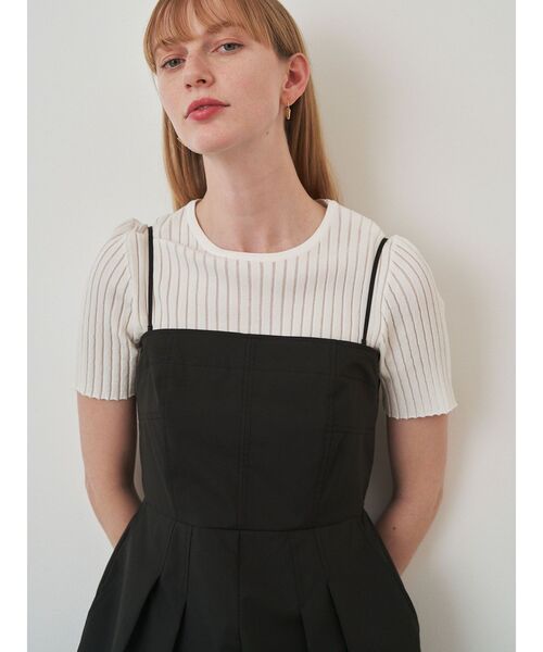 ELENDEEK(エレンディーク)の「シアーストライプハーフスリーブニット(ニット/セーター・レディース・ブラック/オフホワイト/ブラウン/イエロー・FREE)」の6枚目の写真