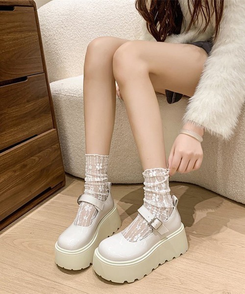 Miniministore(ミニミニストア)の「厚底ローファー レディース韓国風 美脚靴(ローファー・レディース・アイボリー/ブラック系2/ブラック系1・24.0cm/24.5cm/23.5cm/22.5cm/23.0cm)」の15枚目の写真