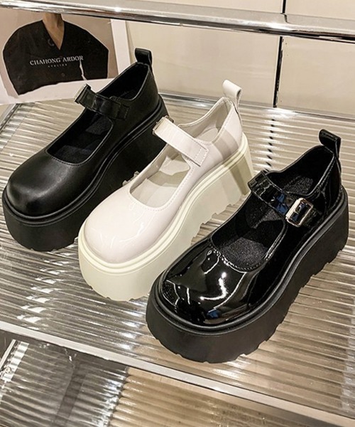 Miniministore(ミニミニストア)の「厚底ローファー レディース韓国風 美脚靴(ローファー・レディース・アイボリー/ブラック系2/ブラック系1・24.0cm/24.5cm/23.5cm/22.5cm/23.0cm)」の21枚目の写真