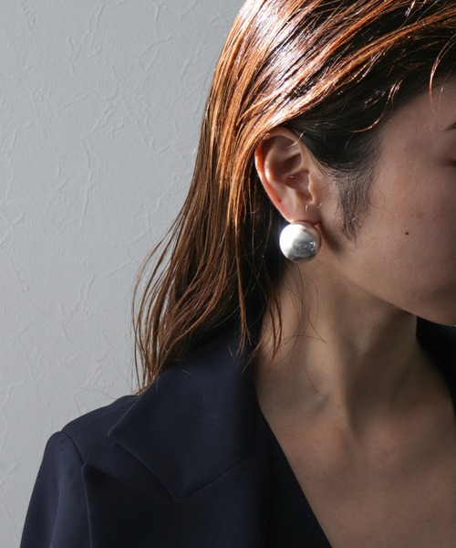 Cepica（セピカ）の「【LIMITED NUMBER / リミテッドナンバー】ボールピアス（ピアス（両耳用）・レディース・シルバー/ゴールド・FREE）」の5枚目の写真