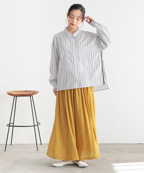 n'OrLABEL（ノアールレーベル）の「『サイドラインストライプシャツ』（シャツ/ブラウス・レディース・オフホワイト/ブルー/ネイビー/グリーン・FREE）」の5枚目の写真