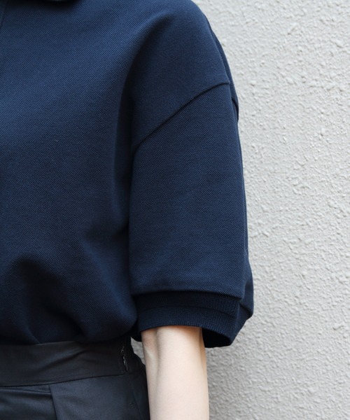 THE SHINZONE（ザ　シンゾーン）の「THE SHINZONE/シンゾーン　ワイドポロシャツ　WIDE POLO SHIRT　25MMSCU09（ポロシャツ・レディース・ネイビー/チャコールグレー・FREE）」の19枚目の写真