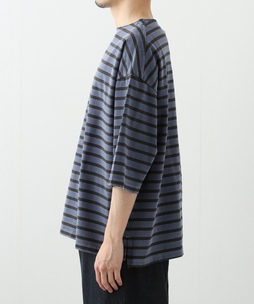 JOURNAL STANDARD J.S HOMESTEAD(ジャーナルスタンダードホームステッド)の「J.S.Homestead / ピグメントボーダー ボートネックTシャツ(Tシャツ/カットソー・メンズ・ブルー系その他/ベージュ/グレー・MEDIUM/LARGE)」の5枚目の写真