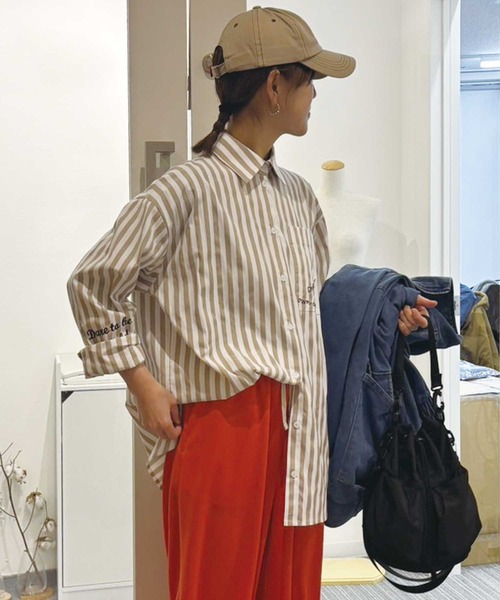 CORNERS by KR（コーナーズバイケーアール）の「【CORNERS by KR】刺繍ストライプオーバーシャツ（シャツ/ブラウス・レディース・ベージュ/ブルー/ネイビー・M）」の9枚目の写真