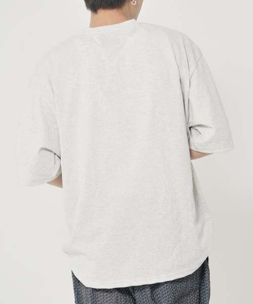 CORISCO(コリスコ)の「アニマル水墨画風Tシャツ(M1)(Tシャツ/カットソー・メンズ・オートミール/キナリ/ホワイト系1/ホワイト系2・MEDIUM/LARGE/X-LARGE)」の7枚目の写真