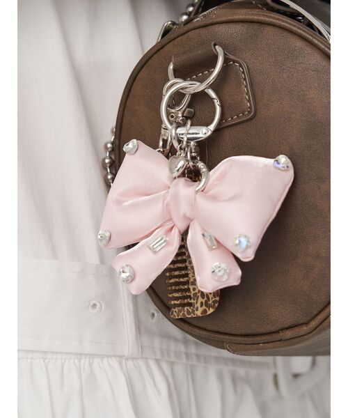 jouetie（ジュエティ）の「リボンモチーフチャーム（チャーム・レディース・ピンク/ブラック/ブルー・FREE）」の3枚目の写真