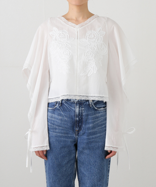 FUMIE TANAKA（フミエタナカ）の「【FUMIE TANAKA(フミエタナカ)】squaer lace P/O：ブラウス（シャツ/ブラウス・レディース・ホワイト・2）」の8枚目の写真
