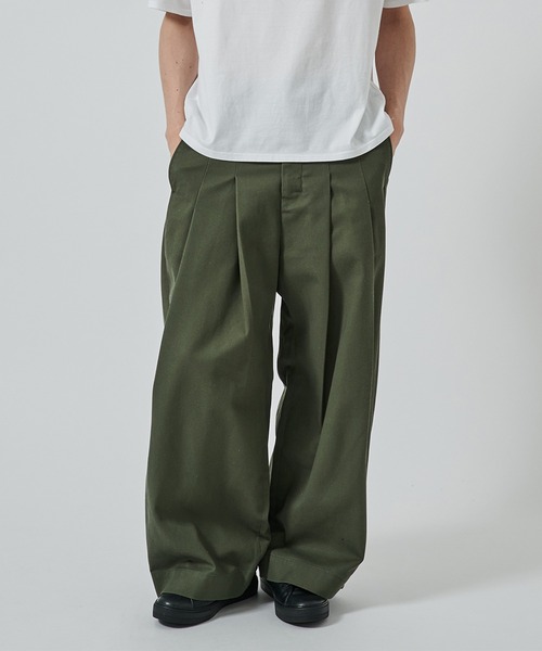 STUDIOUS(ステュディオス)の「BAGGY WITH DICKIES(Tシャツ/カットソー・メンズ・カーキ/ブラック/ダークグリーン・M/S)」の1枚目の写真