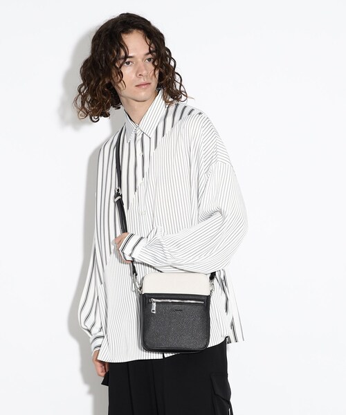 tk.TAKEO KIKUCHI（ティーケータケオキクチ）の「バイカラースクエアショルダーバッグ（ショルダーバッグ・メンズ・ブラック系4/ブラック系/ベージュ系その他7/ベージュ系1/グレー系1/ベージュ系2/ブラック系2・00）」の20枚目の写真