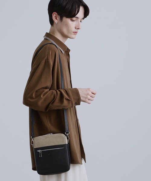 tk.TAKEO KIKUCHI（ティーケータケオキクチ）の「バイカラースクエアショルダーバッグ（ショルダーバッグ・メンズ・ブラック系4/ブラック系/ベージュ系その他7/ベージュ系1/グレー系1/ベージュ系2/ブラック系2・00）」の15枚目の写真