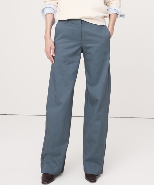 Banana Republic(バナナリパブリック)の「ミッドライズ ワイドレッグ パンツ(その他パンツ・レディース・ブラック/ブラウン/グレー/オリーブ/アイボリー・M/S/XS/L)」の1枚目の写真