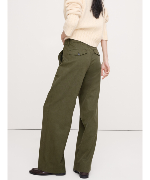Banana Republic(バナナリパブリック)の「ミッドライズ ワイドレッグ パンツ(その他パンツ・レディース・ブラック/ブラウン/グレー/オリーブ/アイボリー・M/S/XS/L)」の5枚目の写真