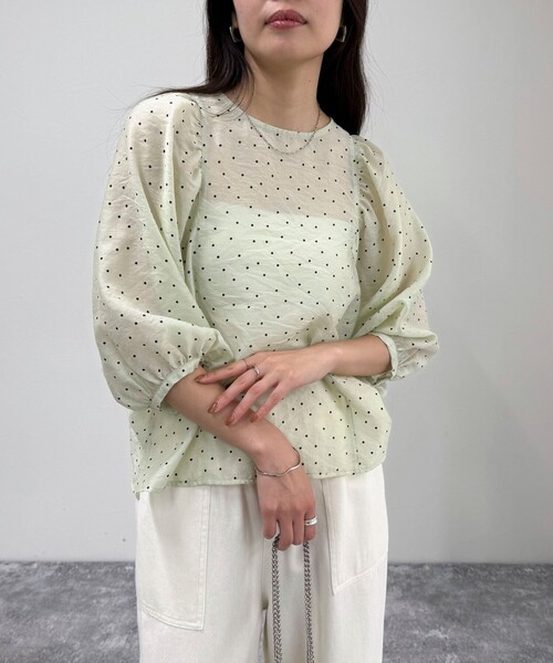 fredy emue（フレディエミュ）の「ドットボリューム袖ブラウス（シャツ/ブラウス・レディース・グリーン系その他/ブラック系その他/ホワイト系その他・38）」の3枚目の写真