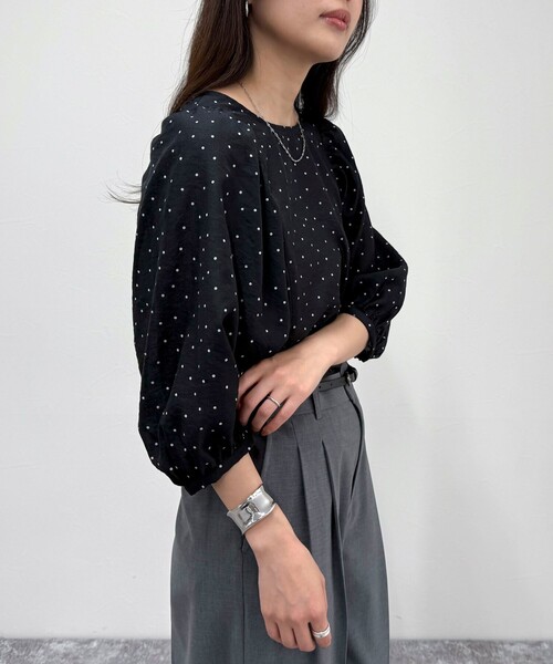 fredy emue（フレディエミュ）の「ドットボリューム袖ブラウス（シャツ/ブラウス・レディース・グリーン系その他/ブラック系その他/ホワイト系その他・38）」の19枚目の写真