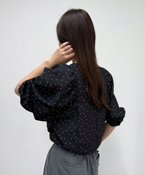 fredy emue（フレディエミュ）の「ドットボリューム袖ブラウス（シャツ/ブラウス・レディース・グリーン系その他/ブラック系その他/ホワイト系その他・38）」の20枚目の写真