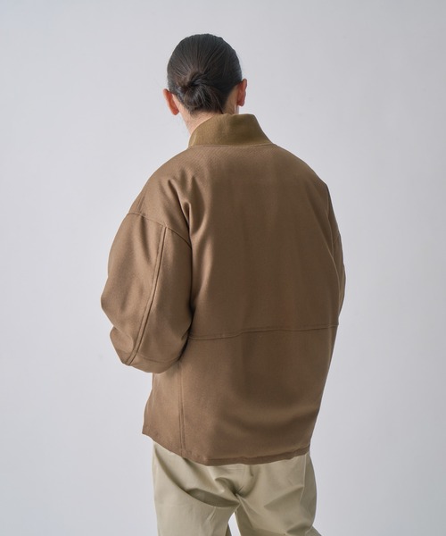 miffew(ミフュー)の「「miffew/ ミフュー」VARSITY DOWN JACKET(ダウンジャケット/コート・レディース・ブラウン/グレイッシュベージュ/ブラック・3/2/1/4)」の7枚目の写真