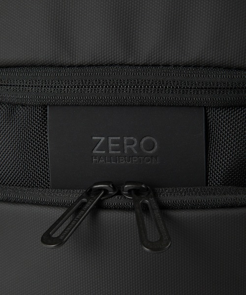 ZERO HALLIBURTON(ゼロハリバートン)の「デイトン デイパック B4収納 14.0インチPC収納 81571(ビジネスバッグ・メンズ・ネイビー/ブラック・FREE)」の13枚目の写真