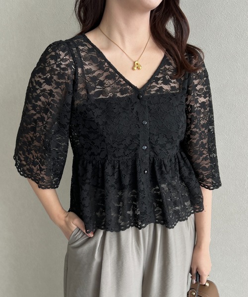 mysty woman(ミスティウーマン)の「2WAYスカラップレースブラウス 497243(シャツ/ブラウス・レディース・オフホワイト/ブラック/ベージュ・FREE)」の21枚目の写真