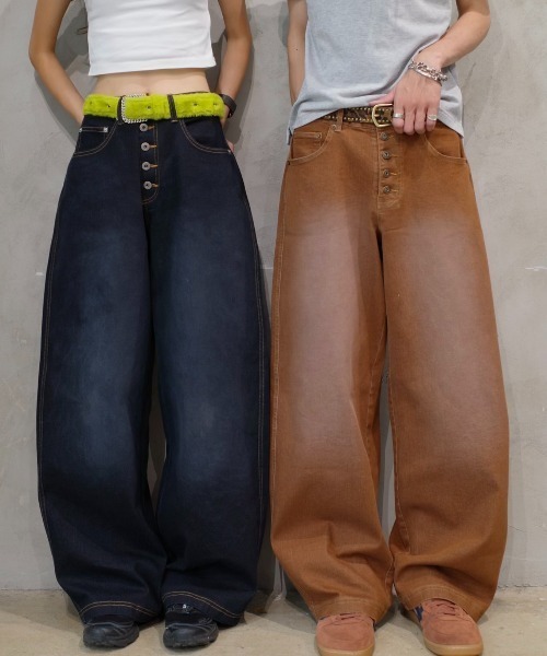 INTER FACTORY(インターファクトリー)の「はる - ボタンフライワイドデニムパンツ - made in INTER FACTORY(デニムパンツ・メンズ・ブラウン/インディゴブルー・MEDIUM/LARGE)」の12枚目の写真