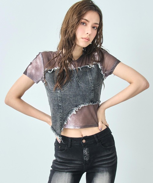 ANAP(アナップ)の「デニム ビスチェ ドッキング ニュアンス シアー Tシャツ(Tシャツ/カットソー・レディース・グレー/インディゴブルー・FREE)」の3枚目の写真