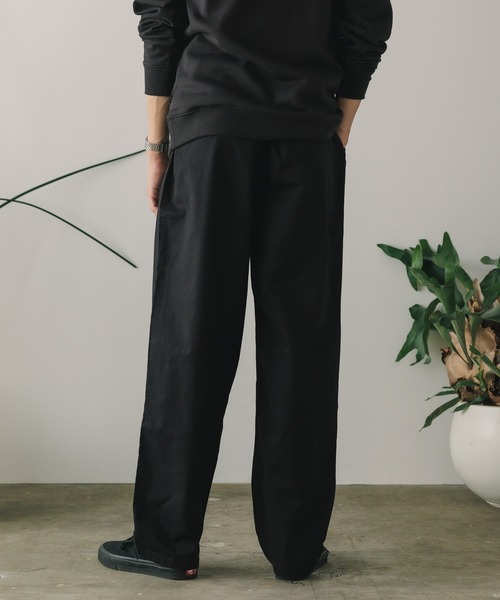 VANS（バンズ）の「VANS/ヴァンズ M RANGE BAGGY TAPERED ELASTIC WAIST PANT バギーテーパードパンツ（チノパンツ・レディース・ブラック・M）」の14枚目の写真