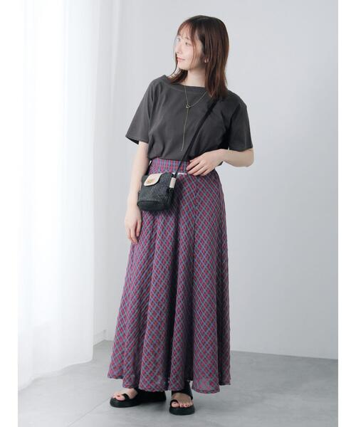 Te chichi TERRASSE(テチチテラス)の「ピグメント加工ボートネックTシャツ(Tシャツ/カットソー・レディース・ピンク/オフホワイト/チャコールグレー・F)」の16枚目の写真